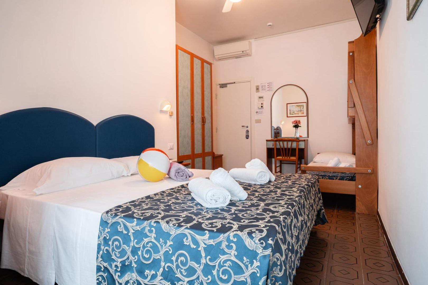 Blu Star Hotel Gabicce Mare Exterior photo